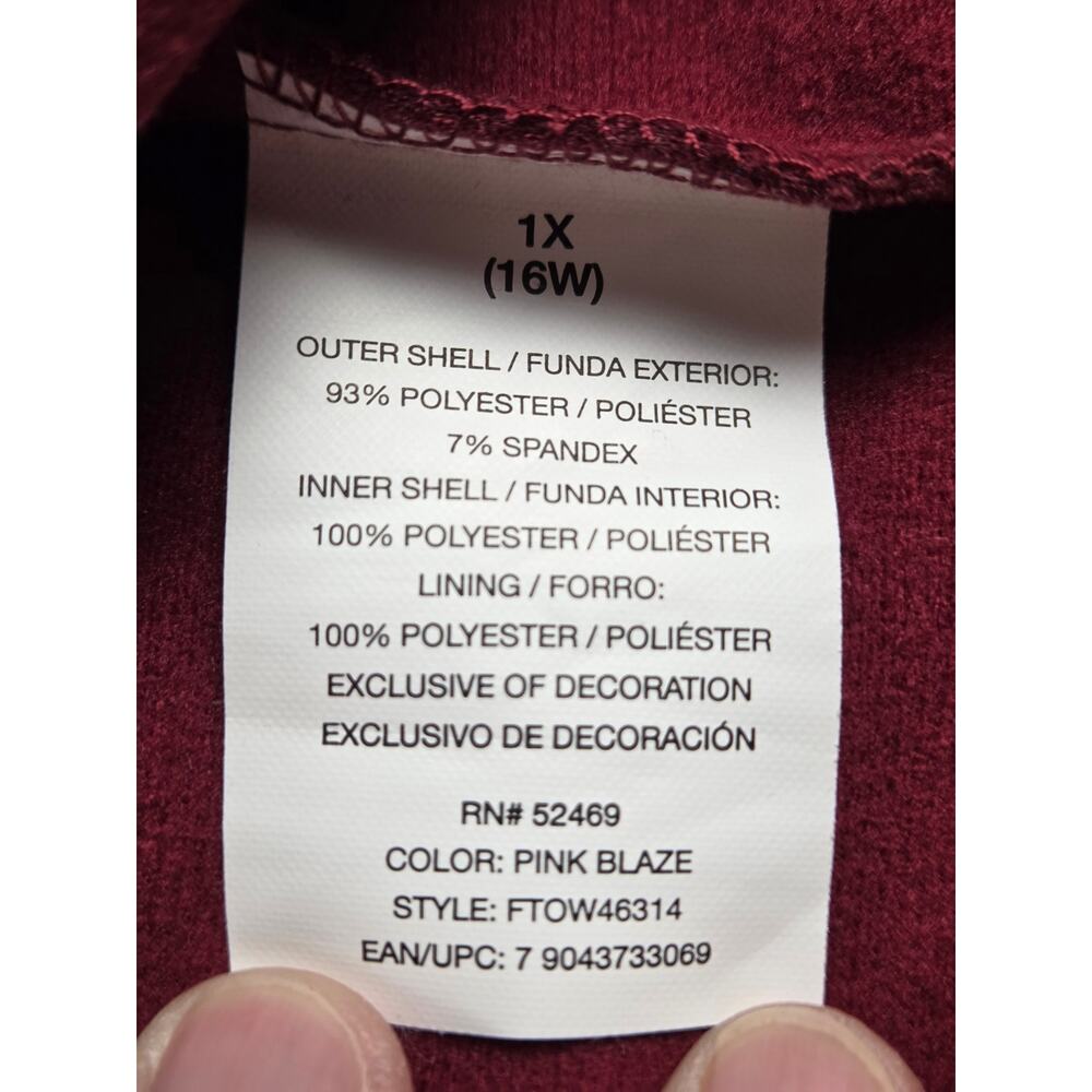 Free Tech Hooded Jacket - Picture 5 of 8
